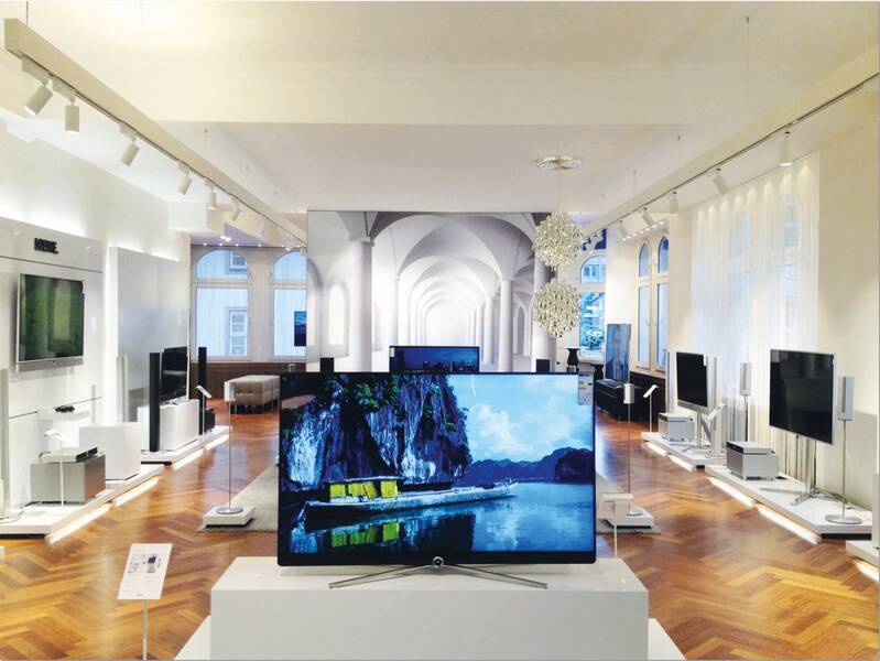 loewe store, bielefeld